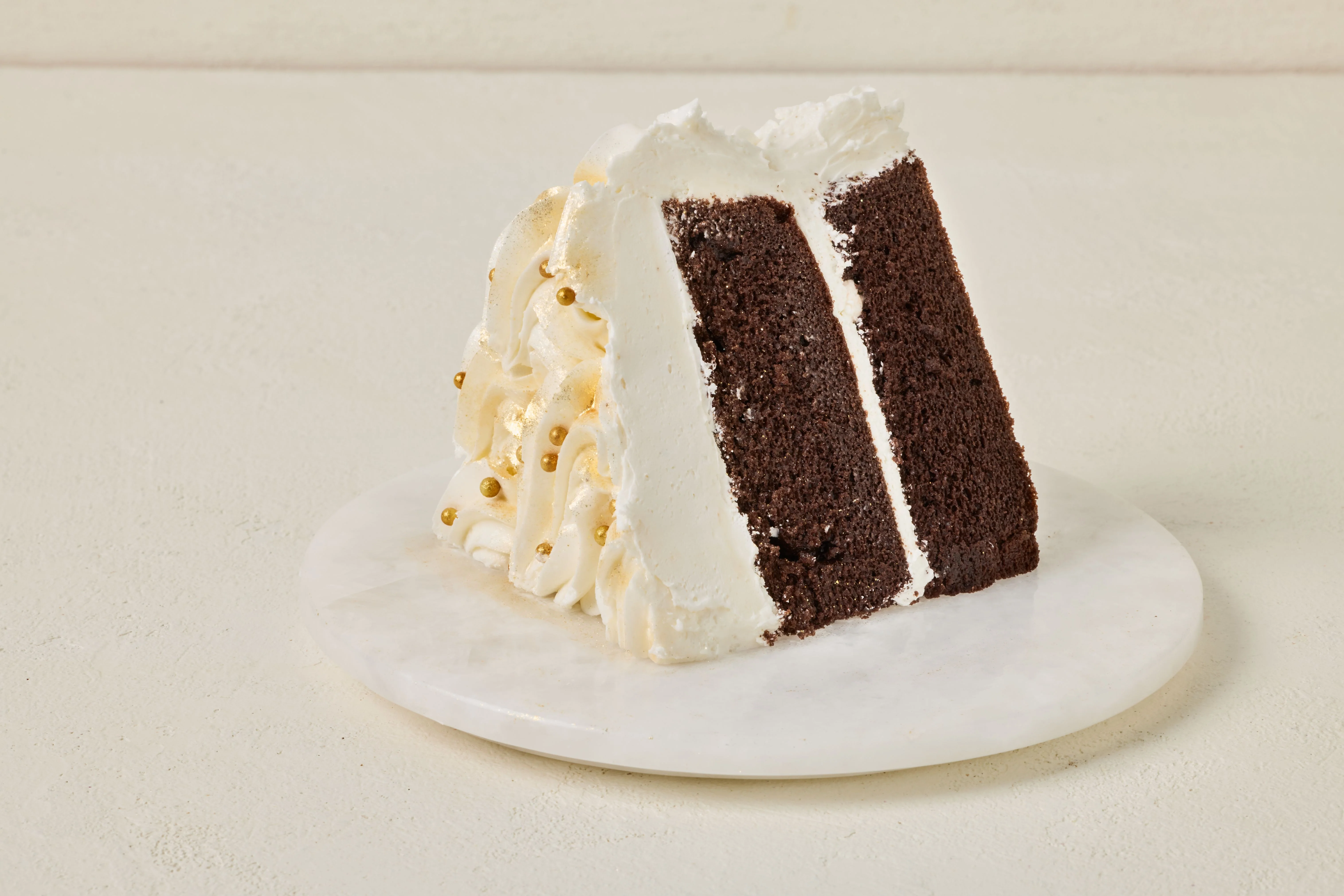 Chocolate Cake with White Icing - Image 2