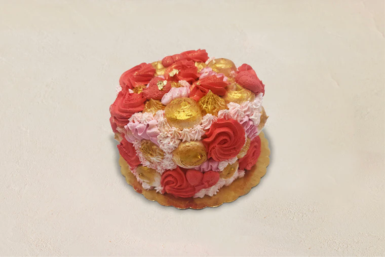 Gold Rose Bouquet Cake
