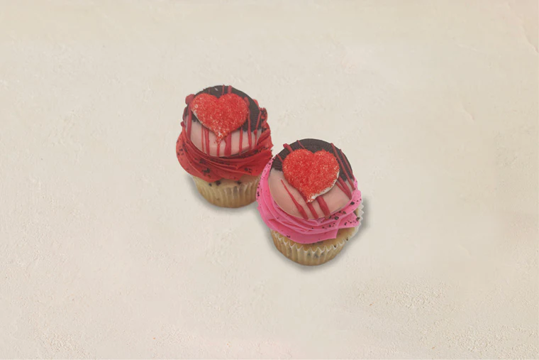Valentine Cup Cakes with Oreo